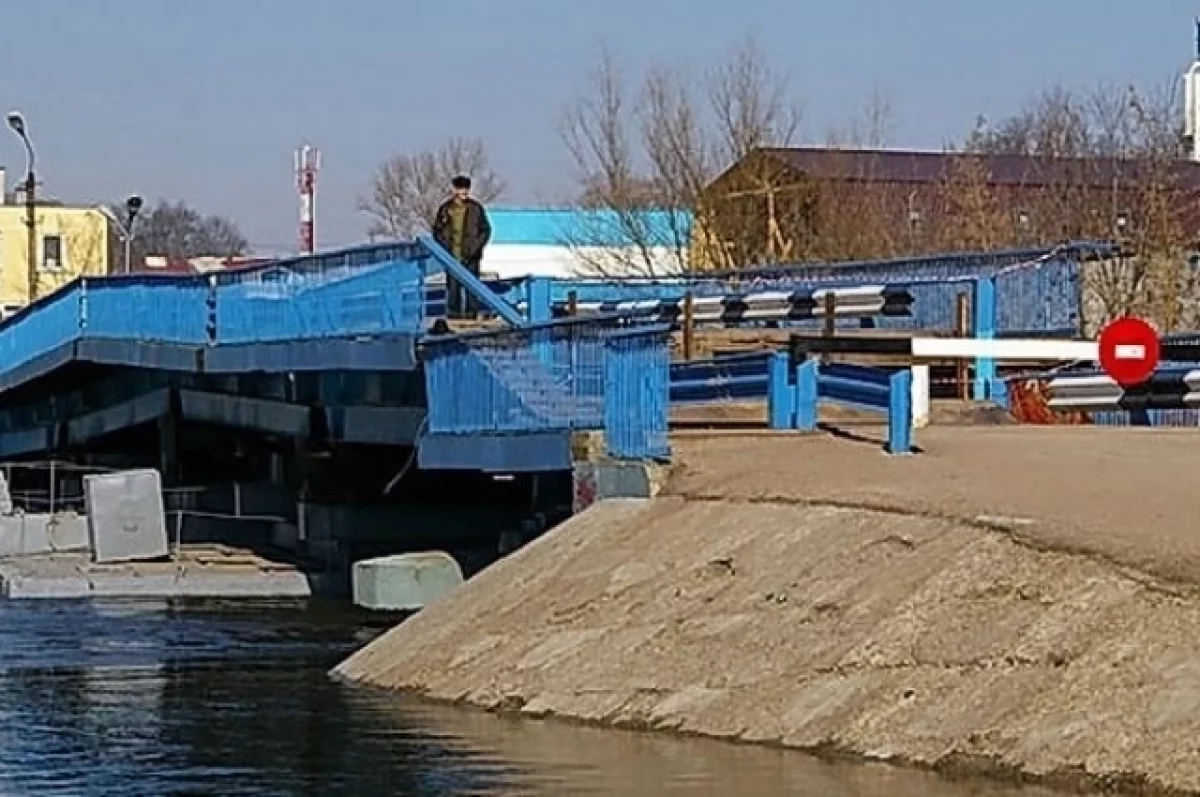 В Брянске с 5 июня прекращается движение по понтонному мосту через Десну